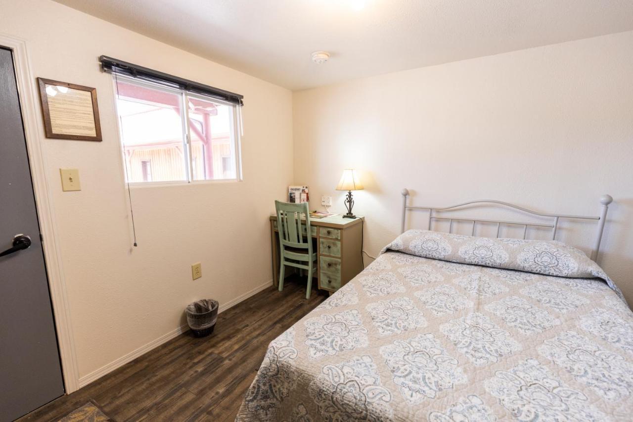 Sunset Rv Park And Motel Belle Fourche Esterno foto